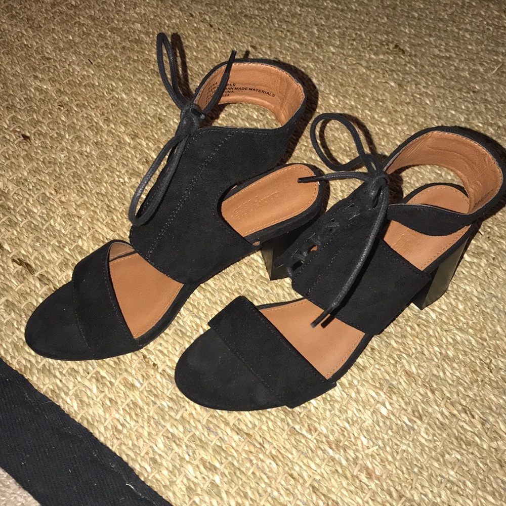 Black heels